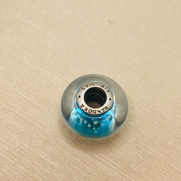 EUC Pandora 791618CZ Sterling Silver Blue Effervescence Murano Glass Charm w/ CZ - Picture 7 of 8